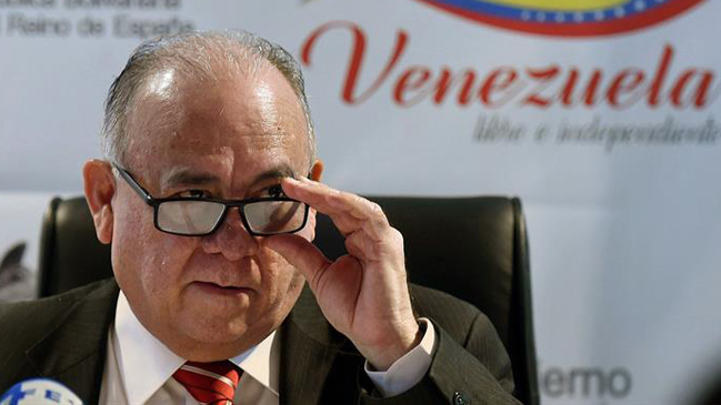 España expulsó al embajador de Venezuela y agrava la crisis diplomática de Maduro