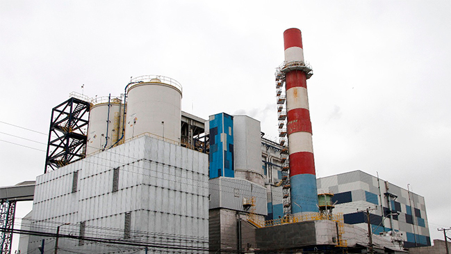 Organización ambientalista pone nueva meta tras anuncio de fin de centrales a carbón