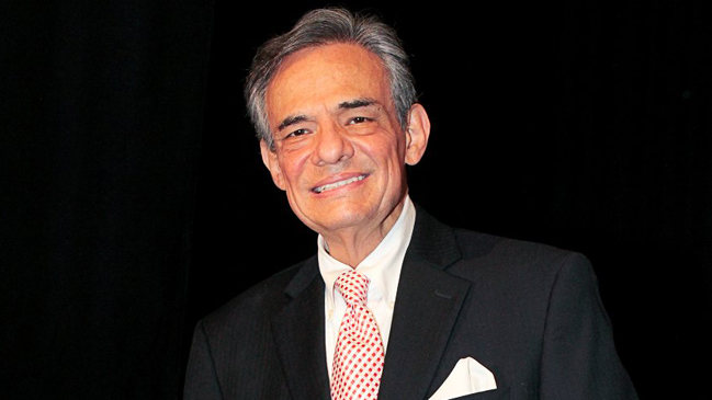 José José abandonó el hospital tras 20 días internado