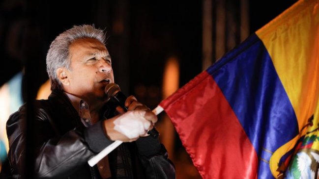 Extranjeros que visiten Ecuador deberán tener seguro médico desde mayo