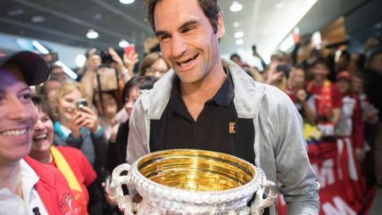   Un verdadero campeón: Roger Federer celebró su nuevo título Grand Slam junto a su gente 