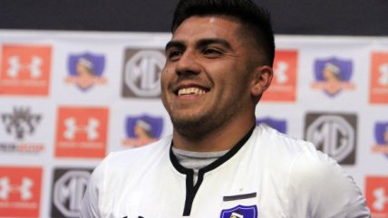 César Pinares fue presentado como el cuarto refuerzo de Colo Colo