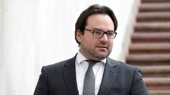 ONGs piden que Contraloría revise la destitución del director del INDH