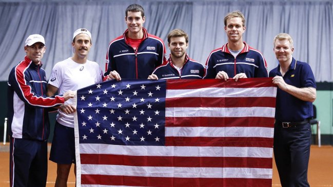 Estados Unidos y Kazajistán sacaron boletos para cuartos de final en la Copa Davis