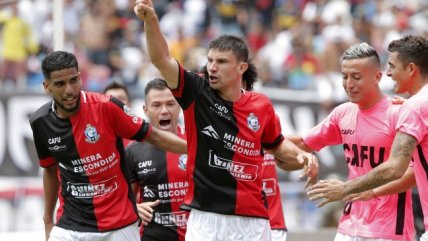 Flavio Ciampichetti marcó de penal el empate parcial de Antofagasta ante Colo Colo