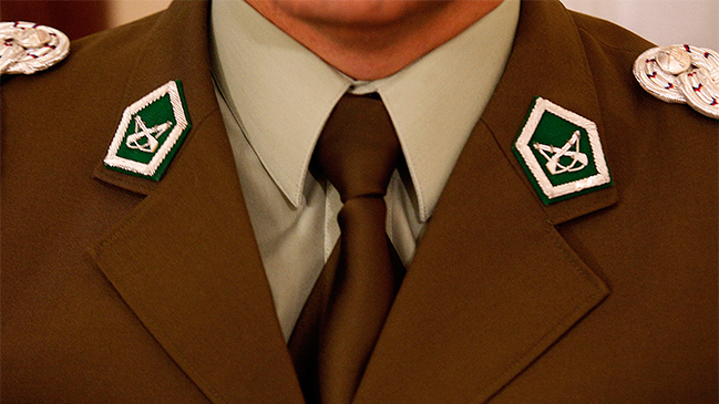 Decreto reservado otorga auto, chofer y bencina a ex directores de Carabineros