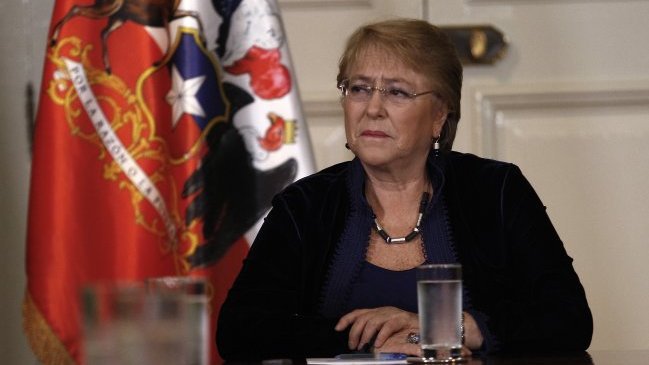 Senadores de la Nueva Mayoría aseguran que no es su labor defender el legado de Bachelet