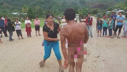 Desnudan y golpean a joven acusado de intentar violar a una vecina