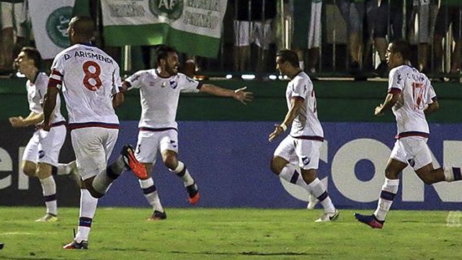 Nacional de Uruguay venció otra vez a Chapecoense y selló su avance en Copa Libertadores