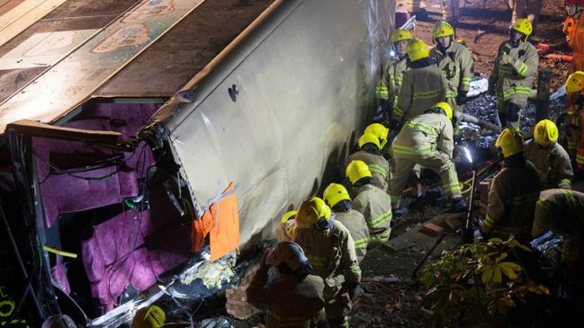 Un accidente de autobús dejó 19 muertos y 40 heridos en Hong Kong