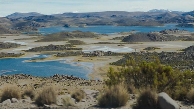Oposición pide a Evo Morales agilizar demanda contra Chile por el Río Lauca