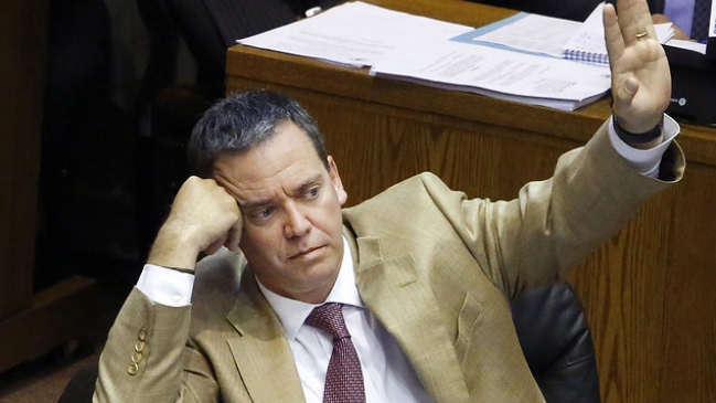 Reforma a Ley Antiterrorista: Harboe ofreció acuerdo político a Piñera tras Caso Huracán