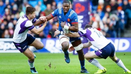 Escocia luchó de atrás para superar a Francia en el torneo de Seis Naciones de rugby