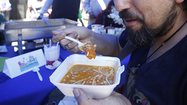 Estudio asegura que comer más lento ayuda a bajar de peso