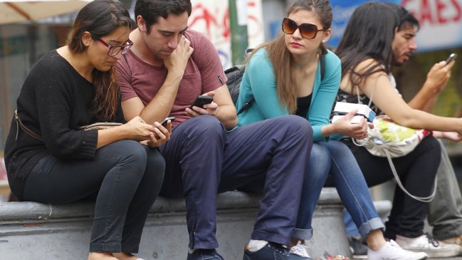 Google está probando aplicación que chatea con tus amigos por ti