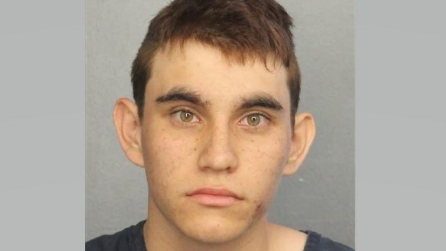 El autor de tiroteo de Florida oía voces en su cabeza