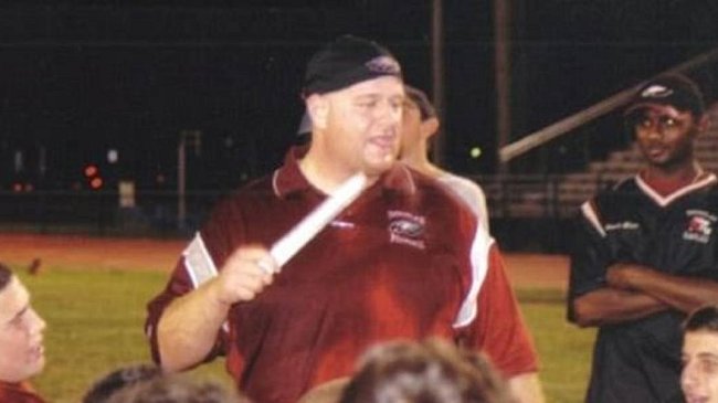 EEUU: Profesor que actuó como escudo humano es uno de los muertos del tiroteo