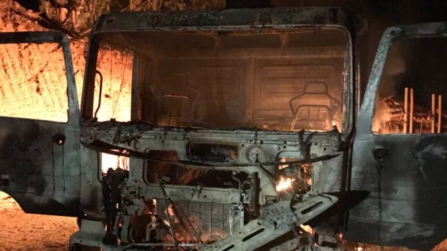 Más de 20 camiones resultaron quemados en La Araucanía y el Biobío