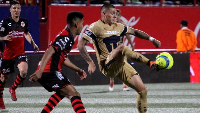 Nicolás Castillo marcó un golazo en dura derrota de Pumas en México