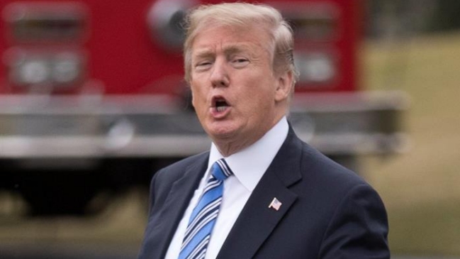 Un ex asesor de Trump planea cooperar en la investigación rusa, según medios