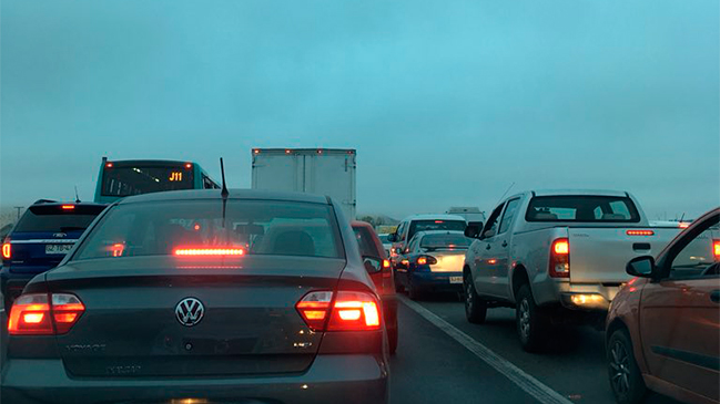 Revisa el estado del tránsito, el Metro y Transantiago