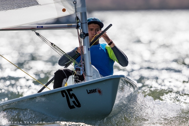 Clemente Seguel terminó 11° en el Centro-Sudamericano de Veleros Laser