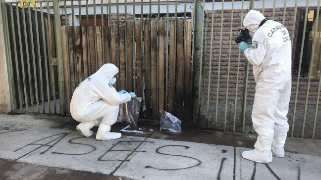 Carabineros indaga ataque incendiario a parroquia de Puente Alto