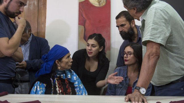 Machi Linconao se reunió con dirigentes del PC y denunció 