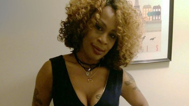 Hombre atacó a su esposa con un machete cuando la escuchó cantar tema de Rihanna