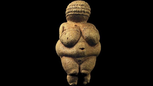 Facebook censuró una escultura de la Edad de Piedra por 