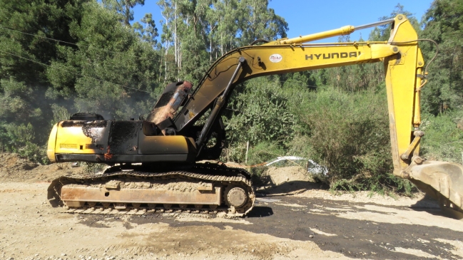 Desconocidos quemaron maquinaria en fundo de Forestal Mininco