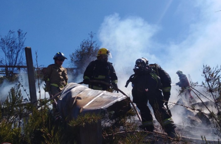 Menor de hogar colaborador del Sename fue formalizada por incendio en Valparaíso