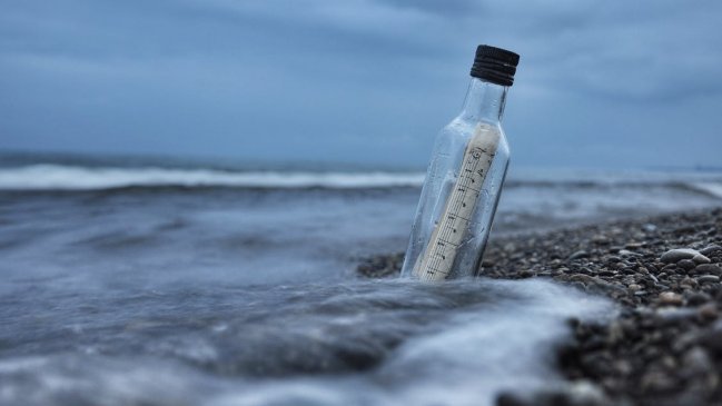 El más antiguo de la historia: Encuentran mensaje en una botella arrojada al mar en 1886