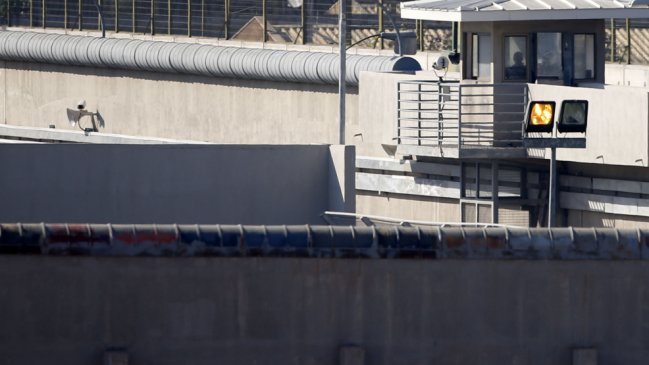 Abogado de reos de Punta Peuco: Si se cierra el penal, Sebastián Piñera lo va a reabrir