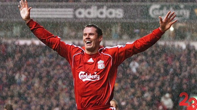 Cadena Sky Sports suspendió a ex estrella de Liverpool por escupir a una niña