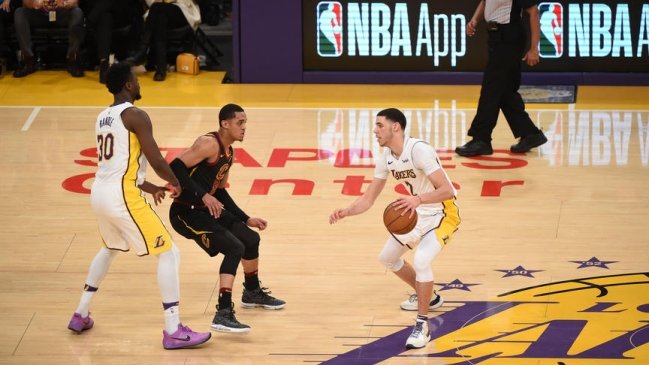 Los Lakers mostraron su mejor versión para batir a Cleveland