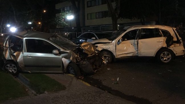 Un detenido y un carabinero herido tras persecución en Providencia