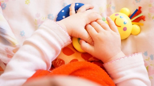 Las guaguas hacen deducciones racionales antes de poder hablar