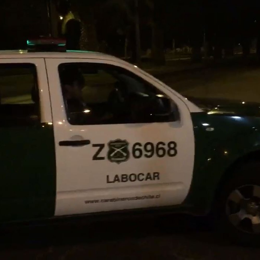 Carabineros indaga robo a Servipag en supermercado de Estación Central
