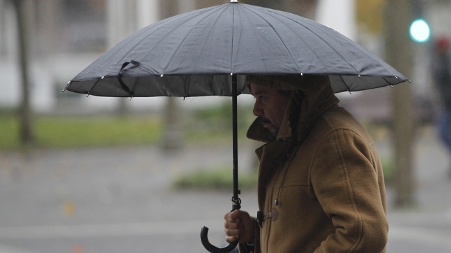 Meteorología prevé para este domingo las primeras precipitaciones del año en Santiago