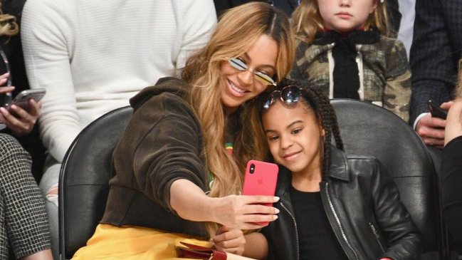  Hija de Beyoncé protagonizó subasta de arte  