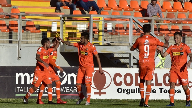 Primera B: Cobreloa derrotó a Valdivia y Wanderers no levanta cabeza