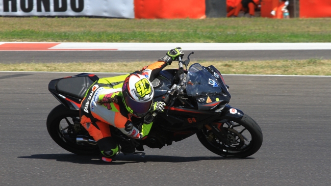 Isis Carreño se adjudicó la primera fecha del Mundial Femenino de Velocidad
