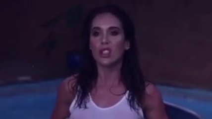 Vale Roth compartió encendido clip de polera mojada