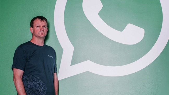Cofundador de WhatsApp llamó a desinstalar Facebook