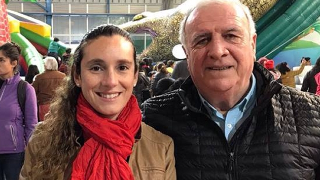 Hija del alcalde Zarhi asume cargo recién creado en la Intendencia Metropolitana