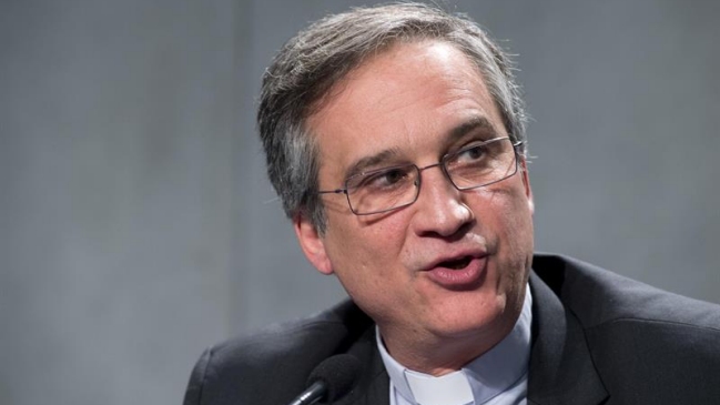 Papa aceptó la renuncia del prefecto de la Secretaría de Comunicación tras polémica