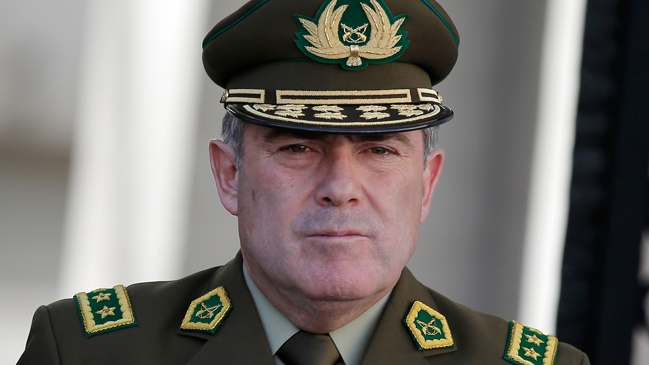 Radio boliviana cayó en una falsa entrevista con general de Carabineros