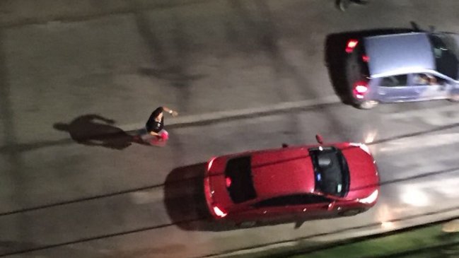 Carabinero de civil frustró robo de vehículo en Macul