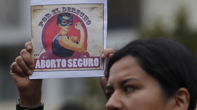 Protocolo por aborto: Diputada Cariola criticó 